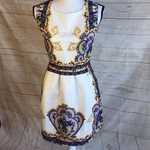 Embossed brocade dress small